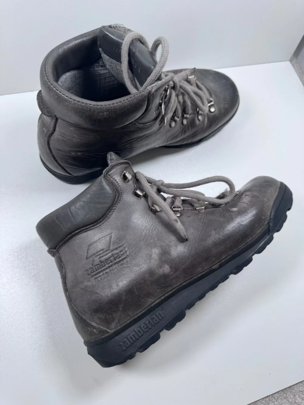 Zamberlan Vintage Leather Hiking Boots Vibram Sole Men's 7.5 Made in Italy